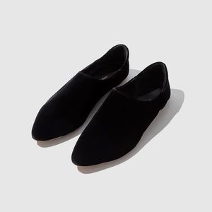 Beatrice Valenzuela MIDNIGHT VELVET BABOUCHE